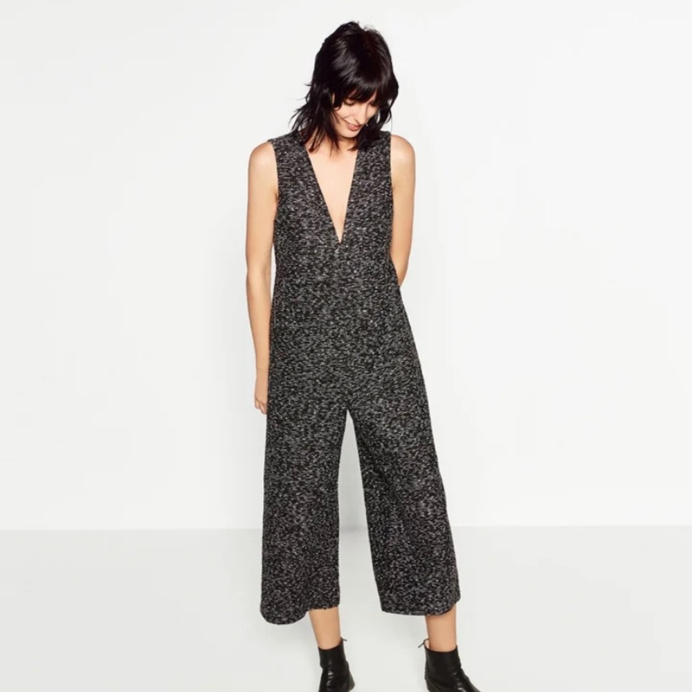 Chic Black and White Tweed jumpsuit